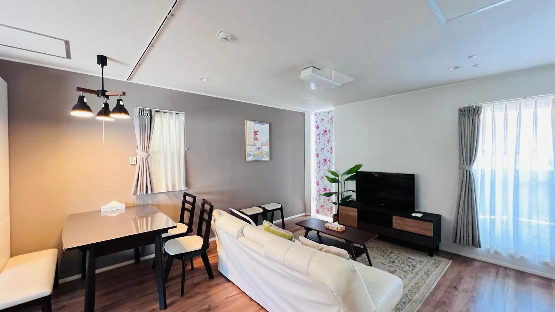 New Open Shinjuku House Apartment Tokyo